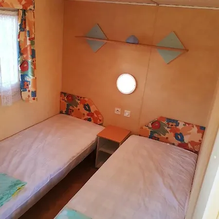 Mobilhome Cap D Кемпинг